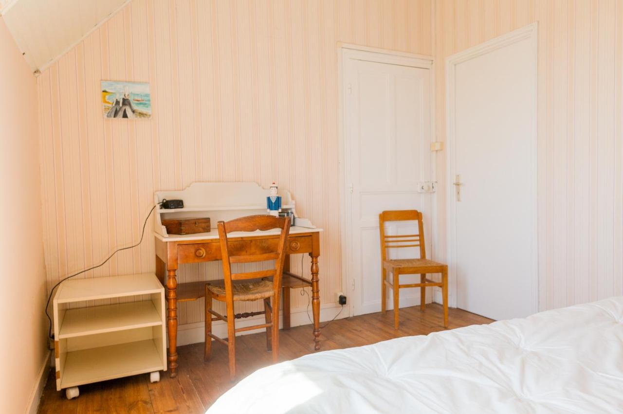 Au Coeur De Treffiagat - Maison Pour 6 - 300M De La Plage Kültér fotó